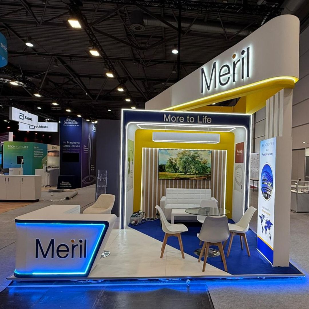 Setup & Handover. Custom trade show booth by Silverline